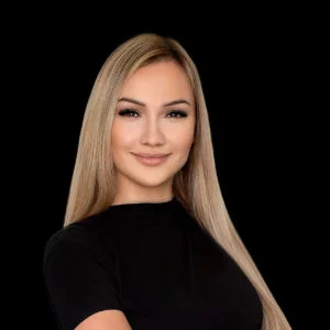 FaceApp_1577293957328 FaceApp_1577293957328
